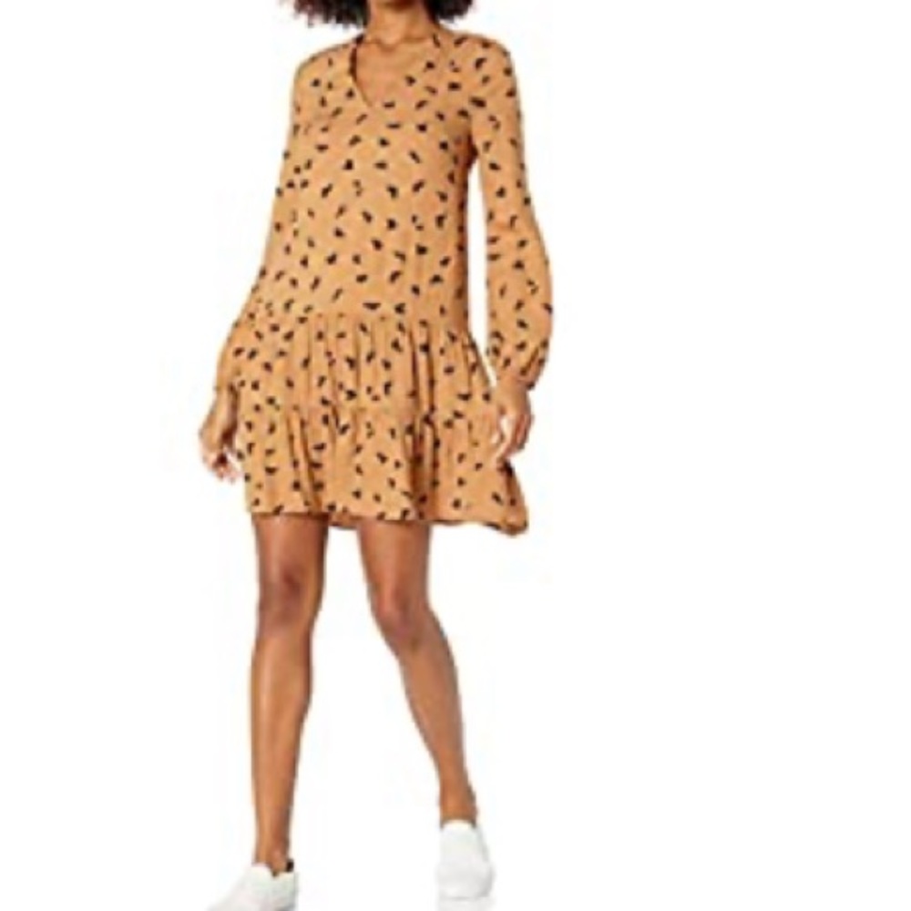 Sold out online!!! NWOT Amazon Brand- Goodthreads Bat shirt dress